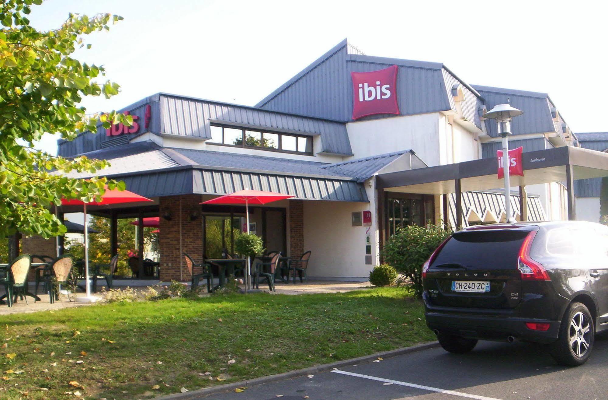 Ibis Amboise Hotel Bagian luar foto
