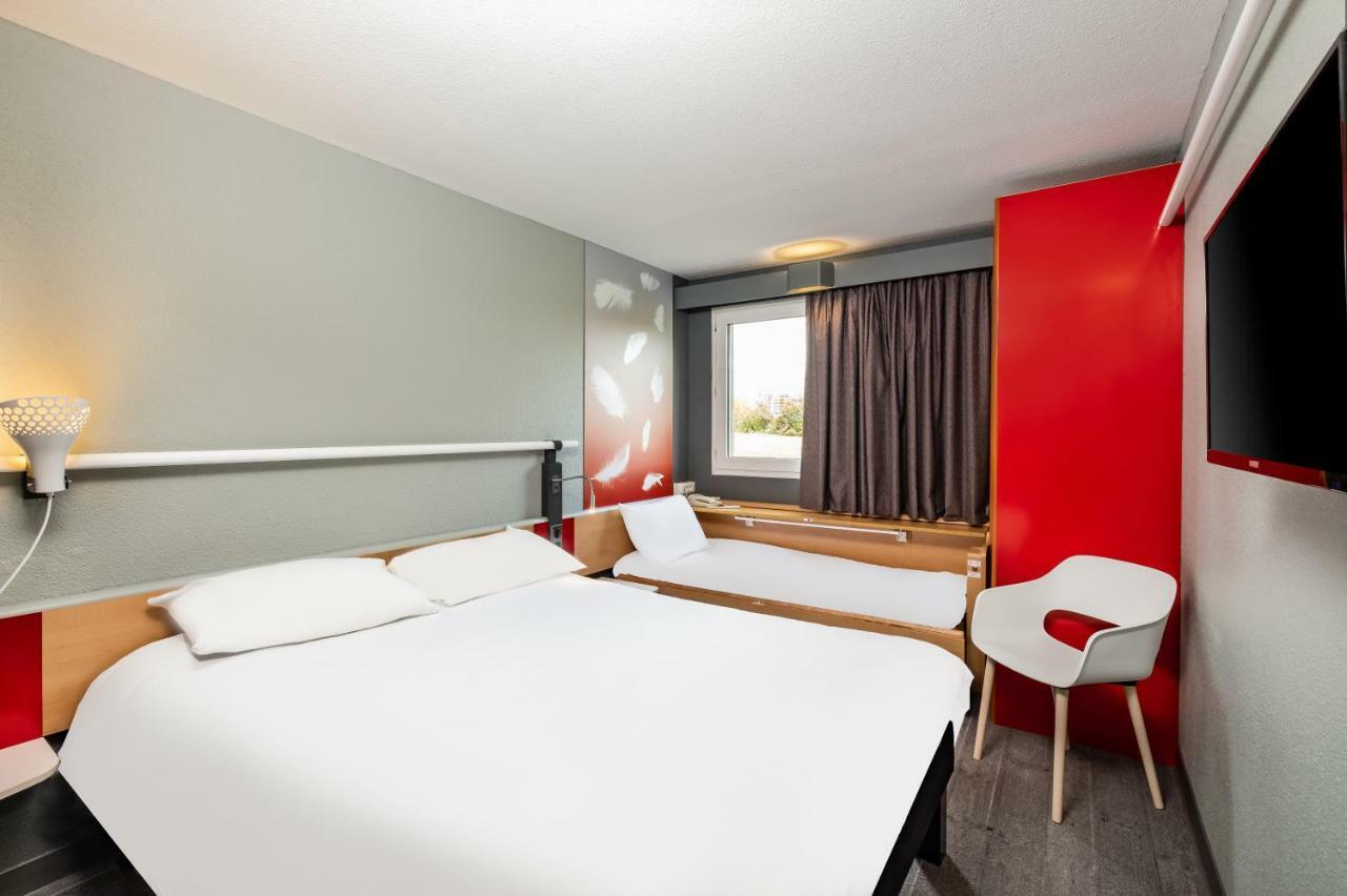 Ibis Amboise Hotel Bagian luar foto